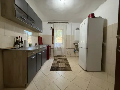 De închiriat! Centru - Hala Centrala, 3 camere 74 mp - foto 4