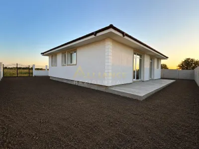 Casa individuala | 4 camere | 3 bai | Teren 369mp - foto 3