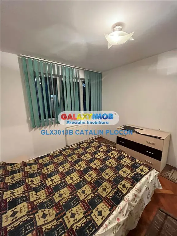 De inchiriat apartament 2 camere - foto 2
