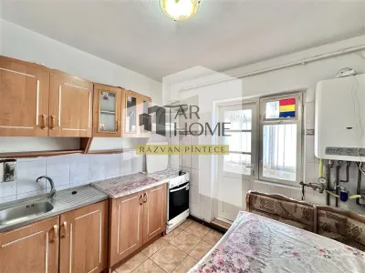 Apartament 2 camere decomandat centrala termica Mihai Bravu Ploiesti - foto 8