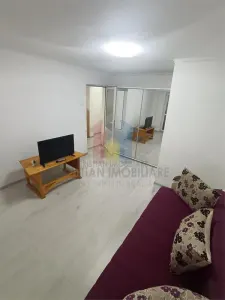 Mobilat si Utilat, 1 camera Etaj 2, zona Vidin - foto 6