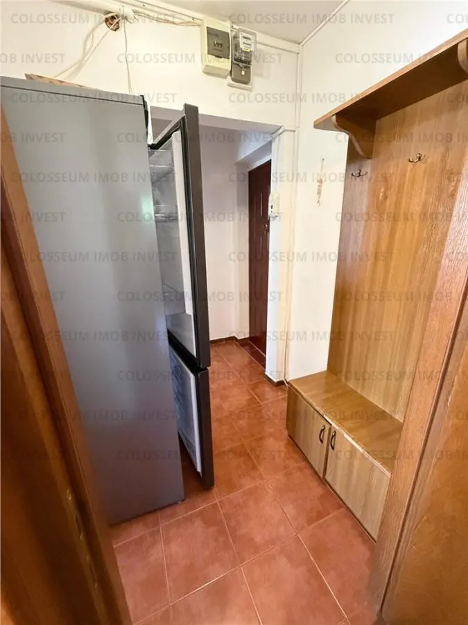 Apartament 3 camere, semidecomandat - zona Florilor - foto 7