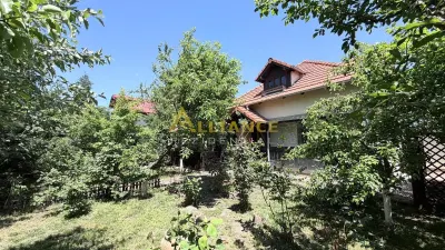 Casa Individuala - 4 camere - 2 bai -  380mp teren - Berceni