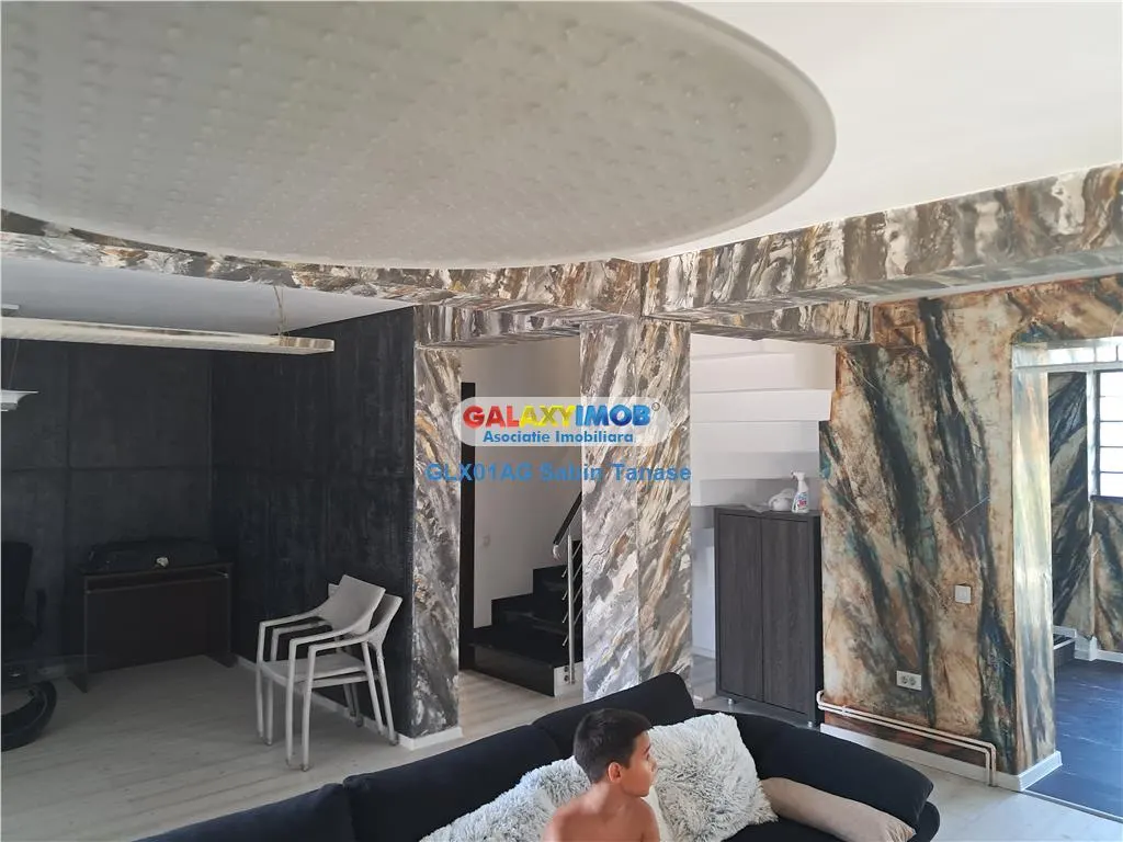 INCHIRIERE vila moderna P+E Tg Saptamanal Pitesti finisata si mobilata - foto 8