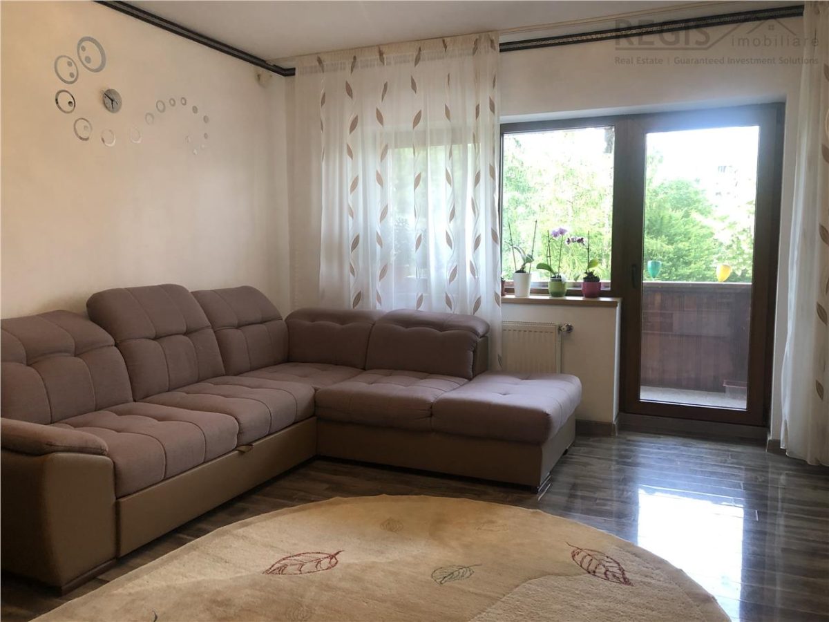 Apartament spatios cu 4 camere si 2 balcoane zona Noua - foto 13