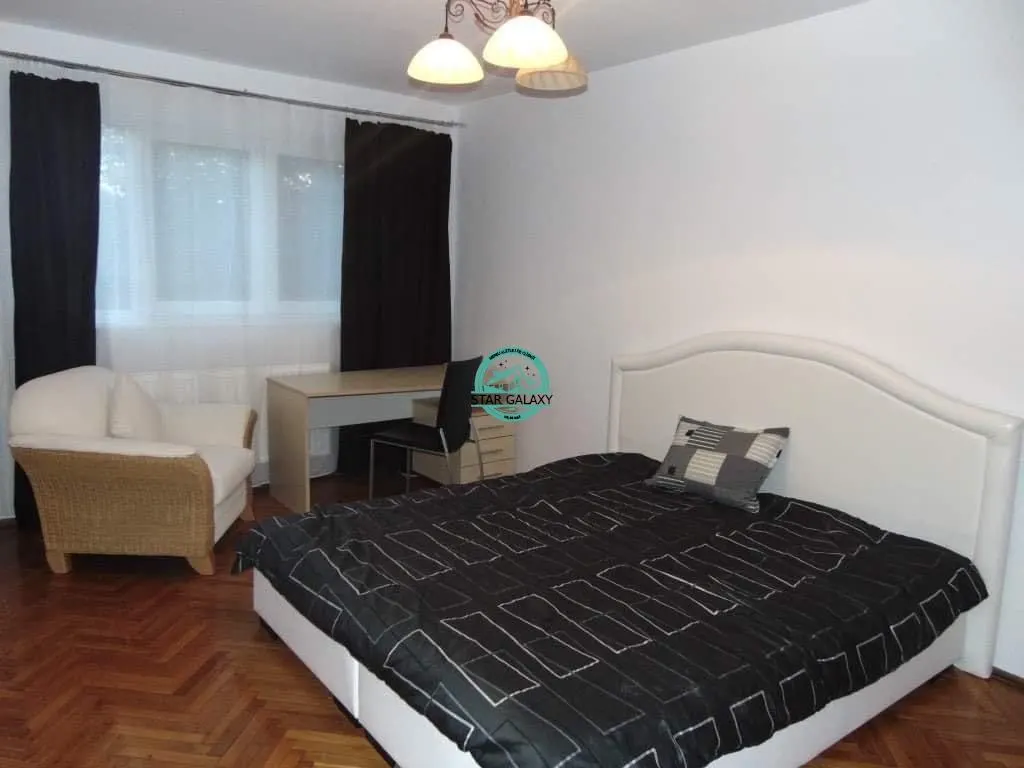 Inchiriez apartament cu 3 camere, decomandat in Cornisa, et, 2,la 5 min de UMF - foto 6