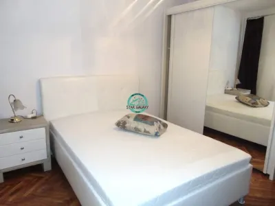 Inchiriez apartament cu 3 camere, decomandat in Cornisa, et, 2,la 5 min de UMF - foto 7