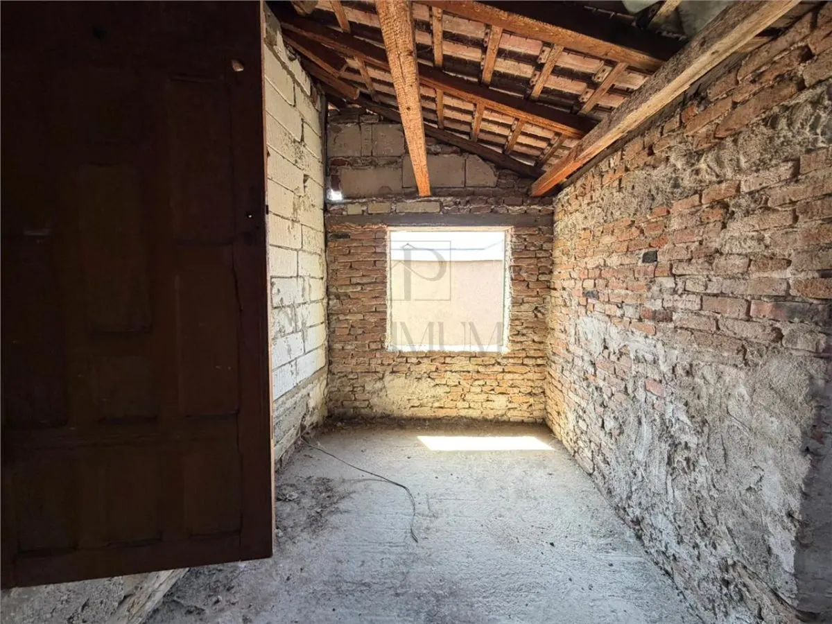 BRAYTIM - CASA CU CURTE - 7 CAMERE - BALCON - CURTE SPATIOASA - foto 15