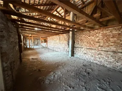 BRAYTIM - CASA CU CURTE - 7 CAMERE - BALCON - CURTE SPATIOASA - foto 16