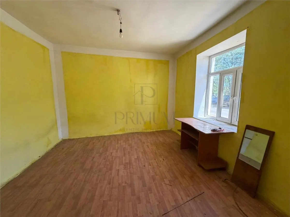 BRAYTIM - CASA CU CURTE - 7 CAMERE - BALCON - CURTE SPATIOASA - foto 4