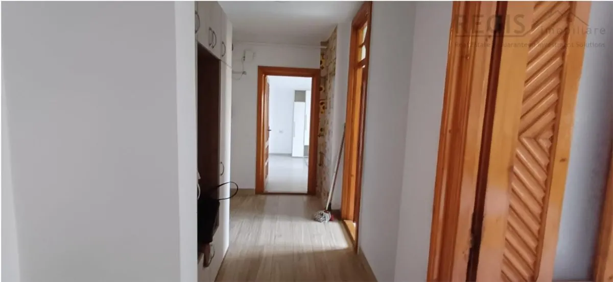 Apartament 2 camere  parcare si boxa Harmanului - foto 15