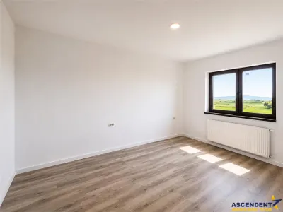 Pet friendly! Casa ergonomica, 2bai,  Tarlungeni, Brasov - foto 4