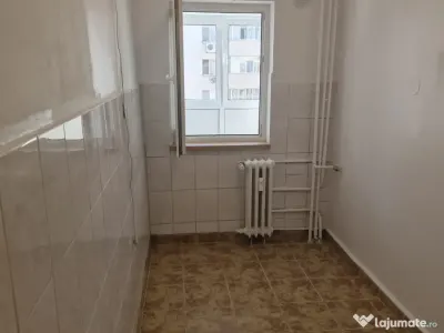 Garsoniera decomandata | 5 min metrou Dristor | Sos Mihai Bravu | balcon - foto 2