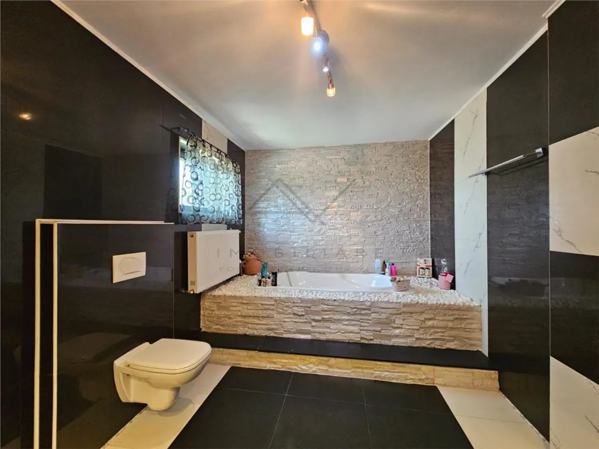VILA BRAGADIRU CLINCENI - PISCINA TEREN 1000 mp - GATA DE MUTAT TOATE UTILITATILE - foto 13