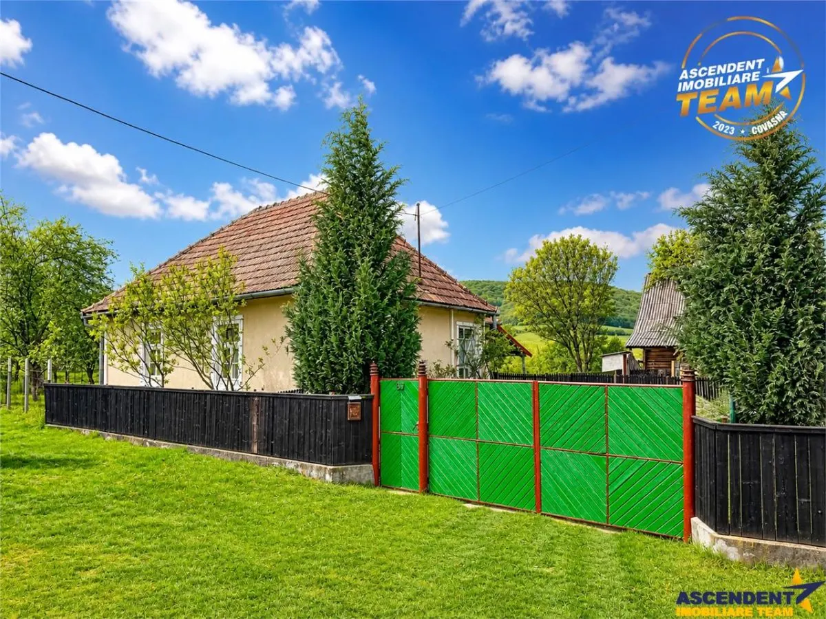 Casa cu farmec rustic + teren privat de 3.315 mp, Borosneul Mic, Covasna - foto 7
