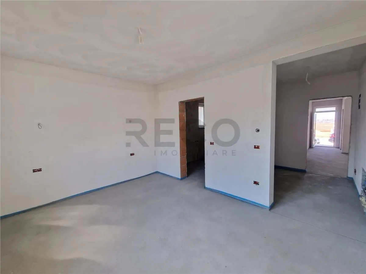 RECO Casa noua in Cihei, aproape de centura Oradiei - foto 11