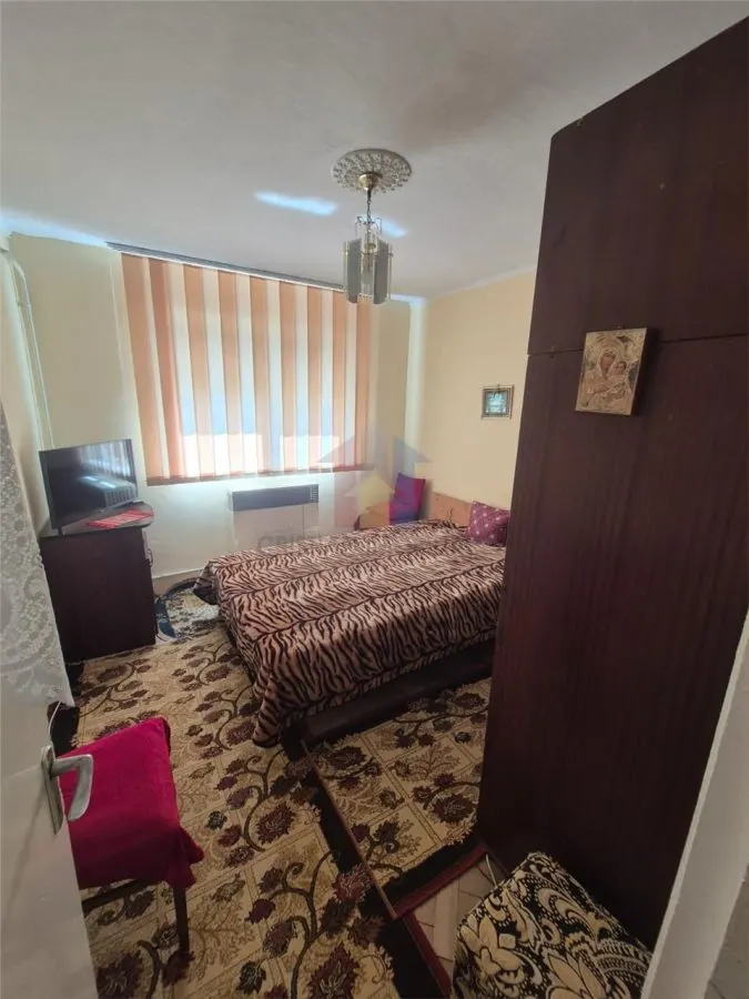 Apartament 3 camere zona Viziru 1, etaj 2 - foto 4