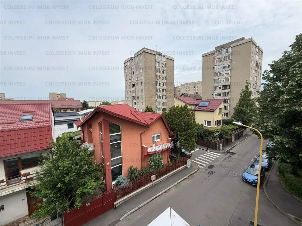 Apartament 3 camere, semidecomandat - zona Astra/Uranus - foto 7
