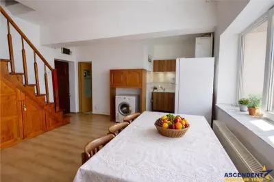 Rezidenta pe doua nivele, 2 dormitoare si living,  eficenta energetic, Garii, Brasov - Brasov