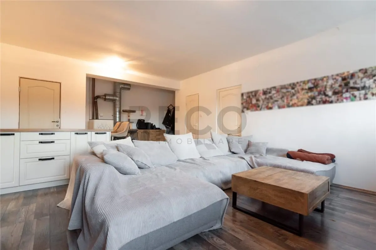 RECO Apartament cu 3 Camere  , Paleu - foto 3
