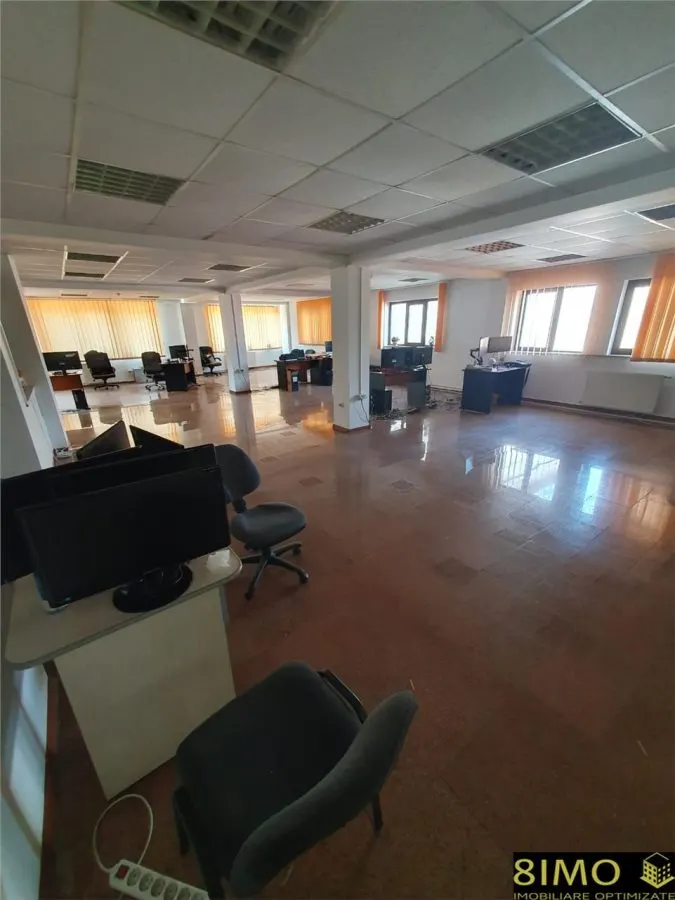 Spatiu de birouri de inchiriat, 250 mp, open space, Obcini - foto 3