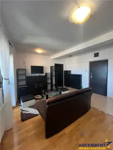 Apartament cu parcare subterana, Central, Brasov - Brasov