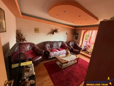 Apartament decomandat zona Spitalului Judetean la intrare pe Carpatilor,  Brasov - Brasov