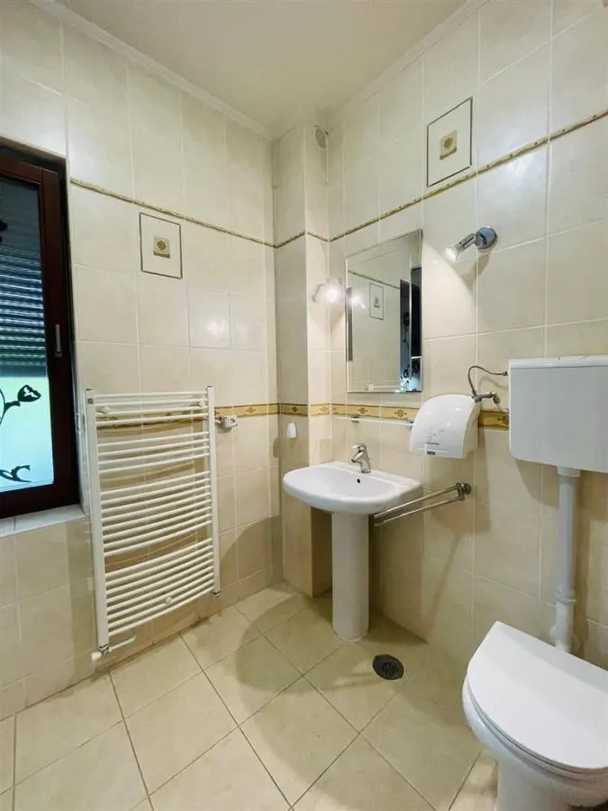 Vanzare Casa Vila cu piscina gradina 2500 mp Pipera - foto 16