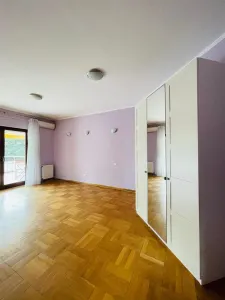 Vanzare Casa Vila cu piscina gradina 2500 mp Pipera - foto 21