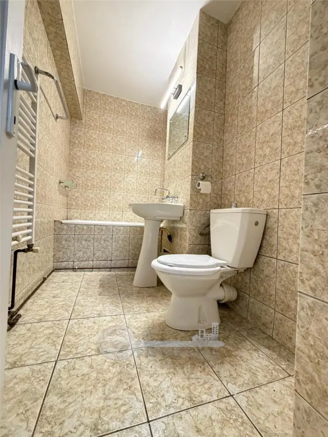 Apartament 3 camere, 75 mp, 2 băi, 2 balcoane, CT, 3 AC, boxă 9 mp și 2 locuri de parcare â€“ Nicolina - foto 11