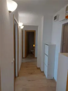 Inchiriere apartament 3 camere zona Piata Mihai Viteazul - foto 5