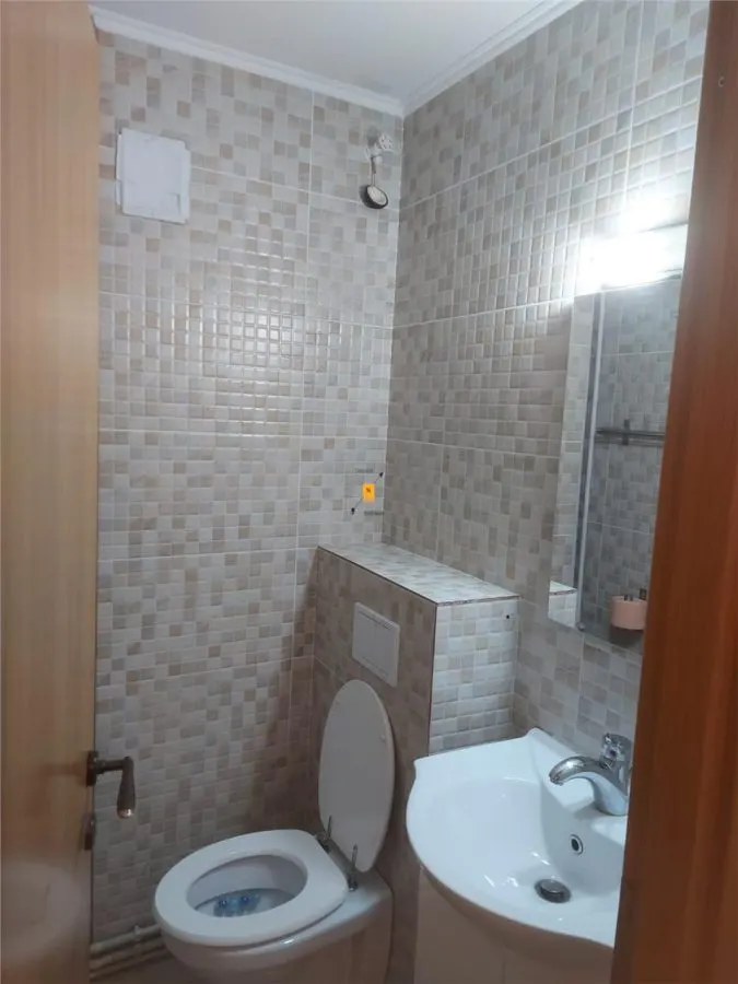 Inchiriere apartament 3 camere zona Piata Mihai Viteazul - foto 8