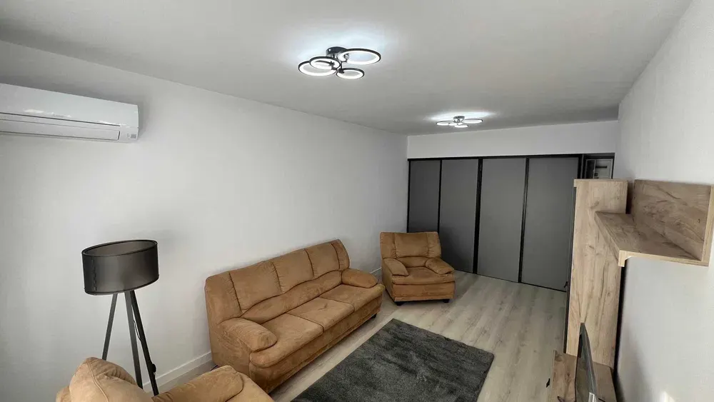 Apartament 2 Camere Conest - 450 euro - foto 2