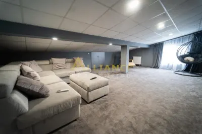 Casa cu 4 camere si Zona Cinema si Semineu | La 15 Minute de Popesti-Leordeni - foto 3
