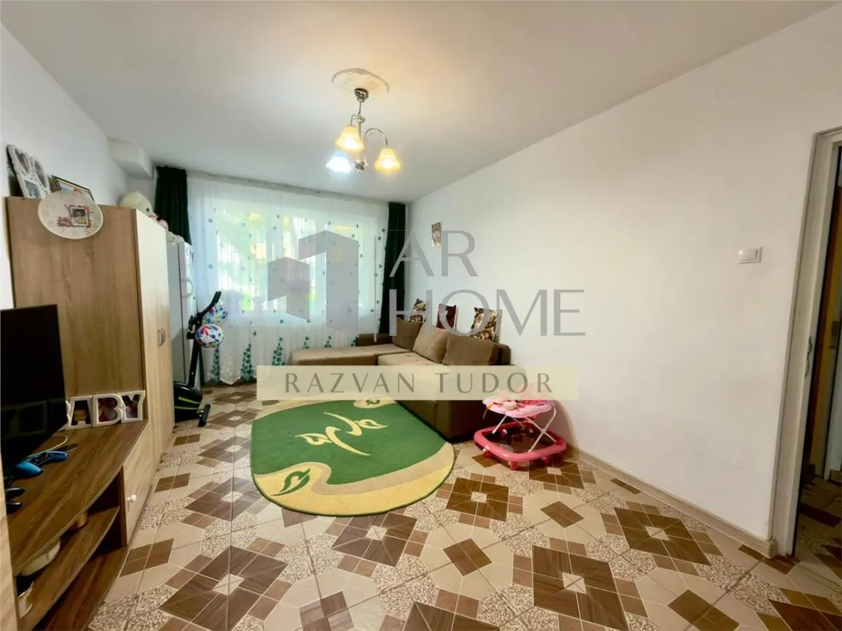 Apartament 3 camere , renovat , utilat , zona sud , Ploiesti - foto 12