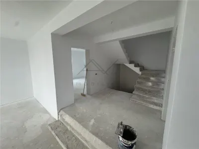 VILA DE VANZARE LA CHEIE TOATE UTILITATILE -CIOROGARLA DARVARI - foto 23