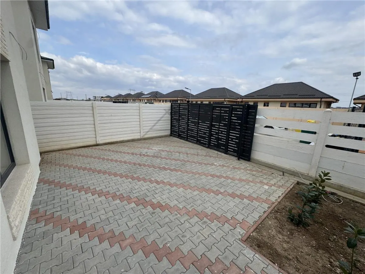 VILA DE VANZARE DOMNESTI LA CHEIE 4 CAMERE - TEREN- PANOURI FOTOVOLTAICE - foto 3