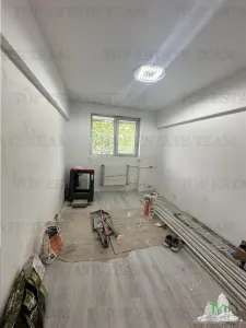 Apartament de 3 camere, decomandat,  renovat complet ,Drumul Taberei, 4 minute de metroul RÃ¢ul Doamnei - foto 8
