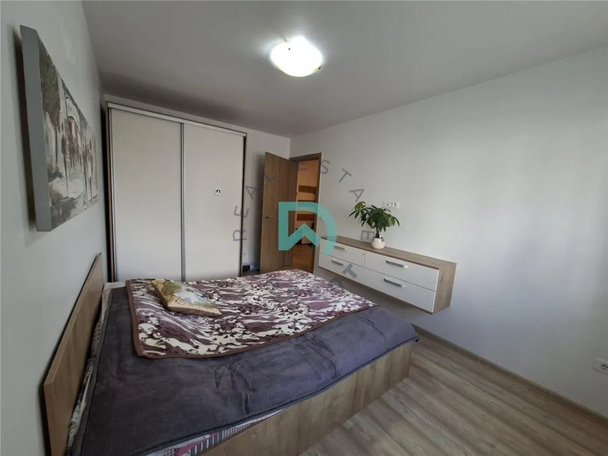 Apartament 2 camere, Kasper Coresi, decomandat,loc de parcare - foto 3