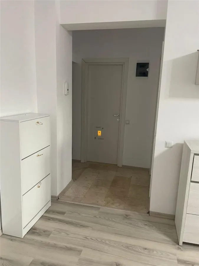 Inchiriere apartament  2 camere zona Vest - foto 6