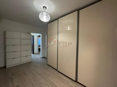 Inchiriere Apartament cu 3 camere Decomandat Palas Mall - foto 10
