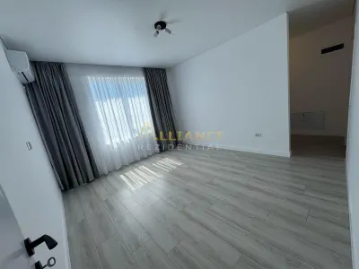 Penthouse de vanzare  Str. Crestesti - foto 3