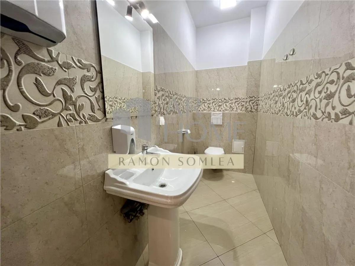 Spatiu comercial 5 camere, loc de parcare, ultracentral, Ploiesti - foto 14