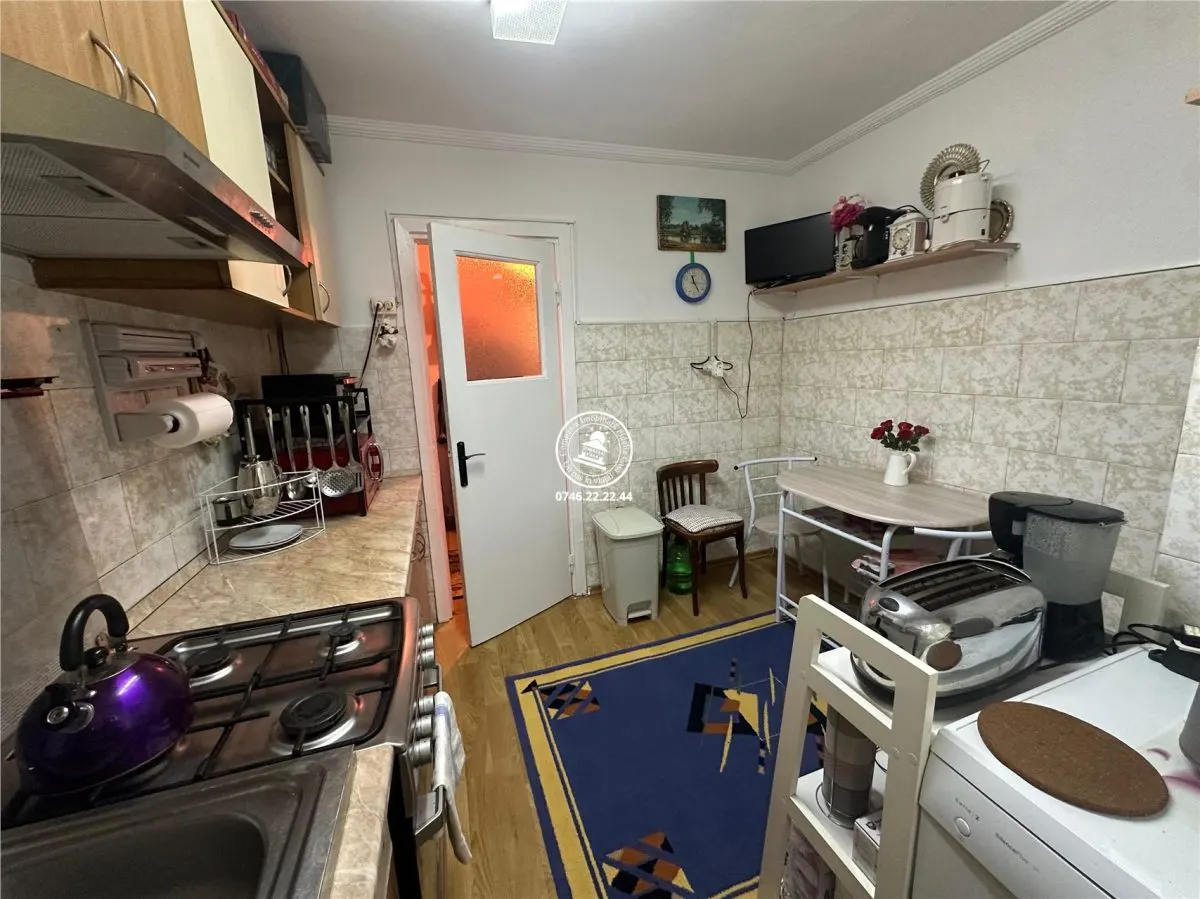 Apartament 3 camere de vanzare Podul de Piatra - foto 11