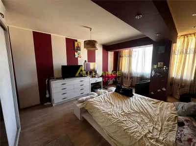 Apartament spatios cu 3 camere Aurel Persu - foto 3
