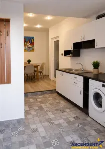 Garsoniera la casa, mobilata, 38mp, cu teren 20mp, Centrul Istoric, Brasov - foto 5