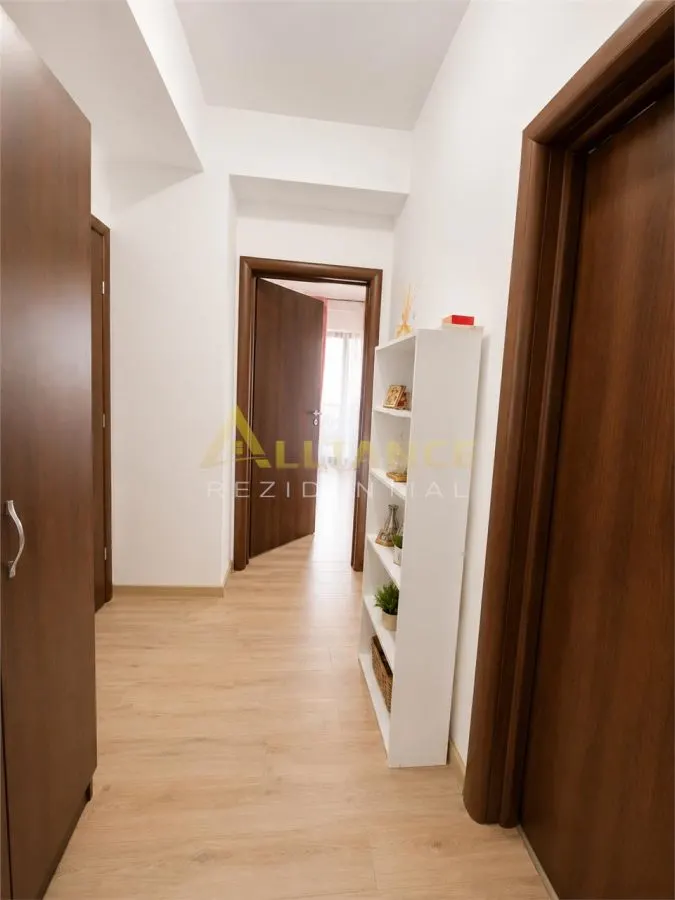 Sector 3 Apartament 2 camere Mobilat cu parcare si boxa - foto 9