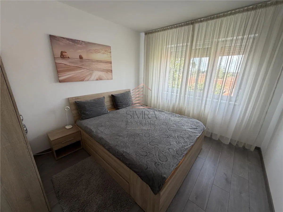 Apartament 3 camere dubla orientare Republicii - foto 1