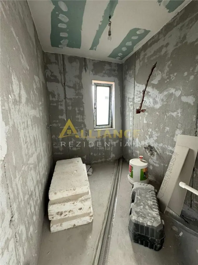 Vila P+1 cu 4 camere - 2 bai { Popesti Leordeni } - foto 15