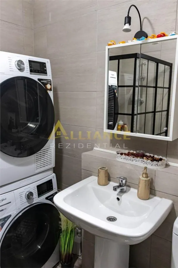 Apartament 2 camere de vanzare â€“ 43 mp â€“ complet mobilat si utilat â€“ loc de parcare inclus - foto 8